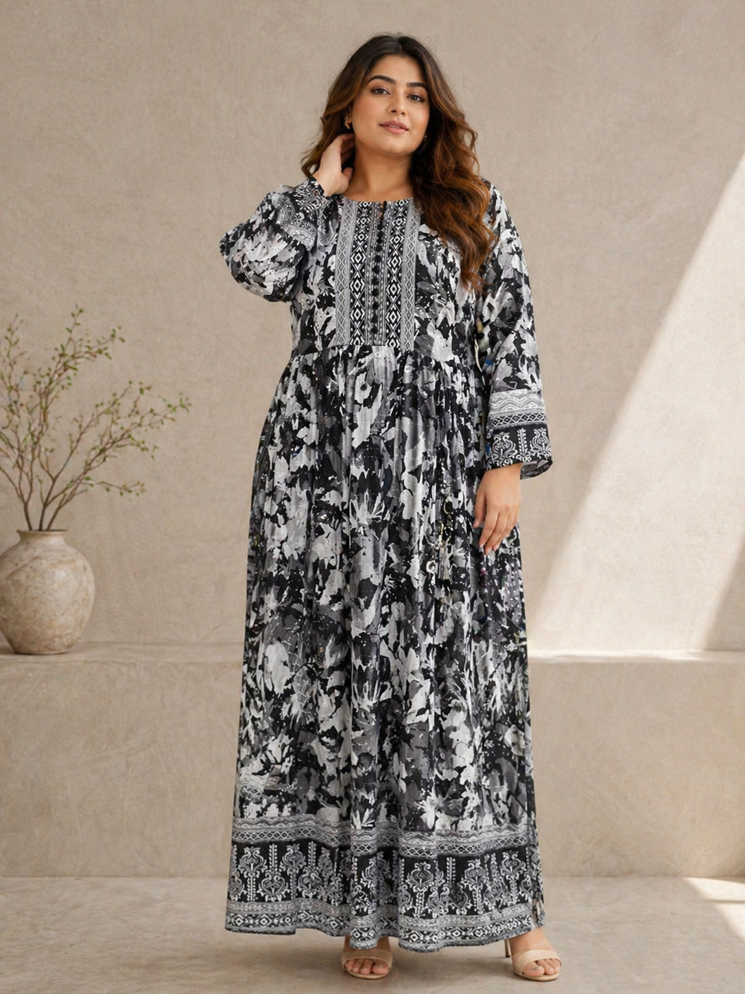 Black & Grey Floral Floral Printed Maxi Dress